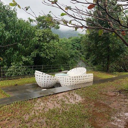 Mountain Bar & Bistro